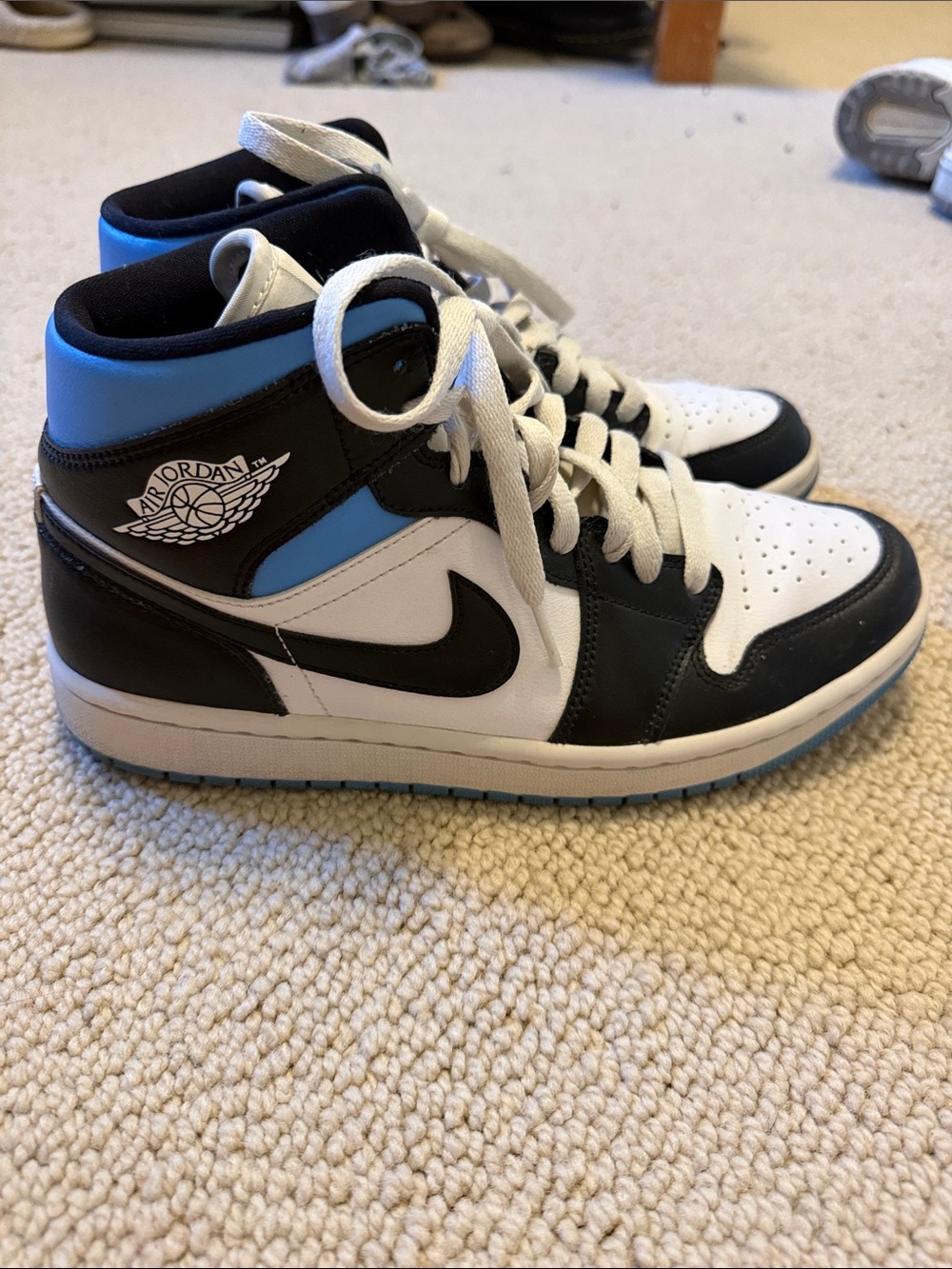 Jordan High-Top Sneakers White Black Light Blue